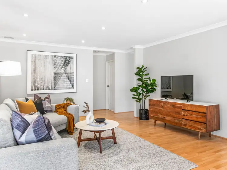 Fifth view of Homely house listing, 14 Blue Mountain Circuit, Aubin Grove WA 6164