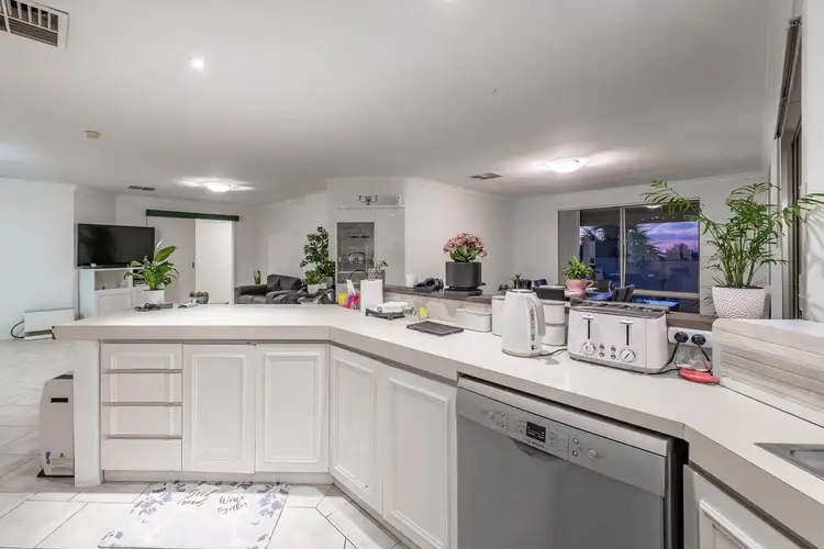 Sixth view of Homely house listing, 18 Fairway Circle, Connolly WA 6027