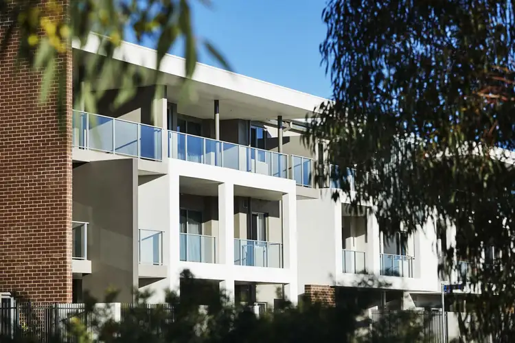 212/75 Amherst Road, Canning Vale WA 6155
