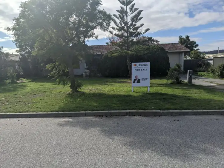 15 Lindy Way, Camillo WA 6111