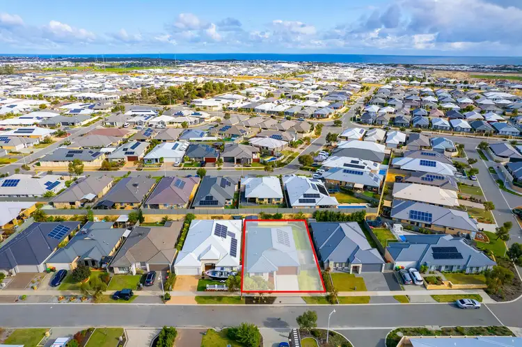 35 Fairgrounds Parkway, Alkimos WA 6038