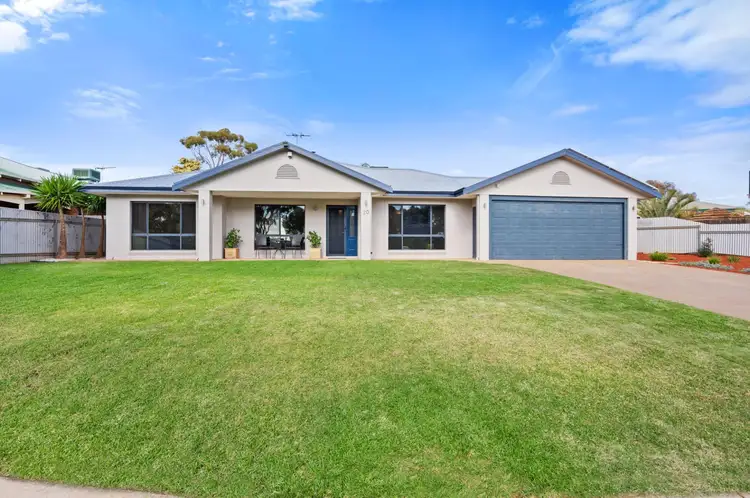 20 Riverina Way, Hannans WA 6430