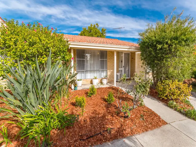 14B/17 Lourdes Street, Lesmurdie WA 6076