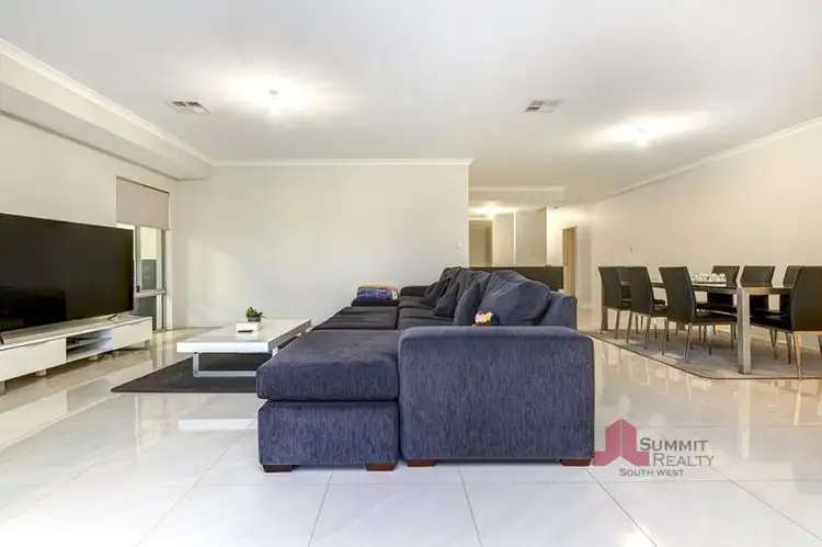 Second view of Homely house listing, 7 Glenelg Drive, Millbridge WA 6232