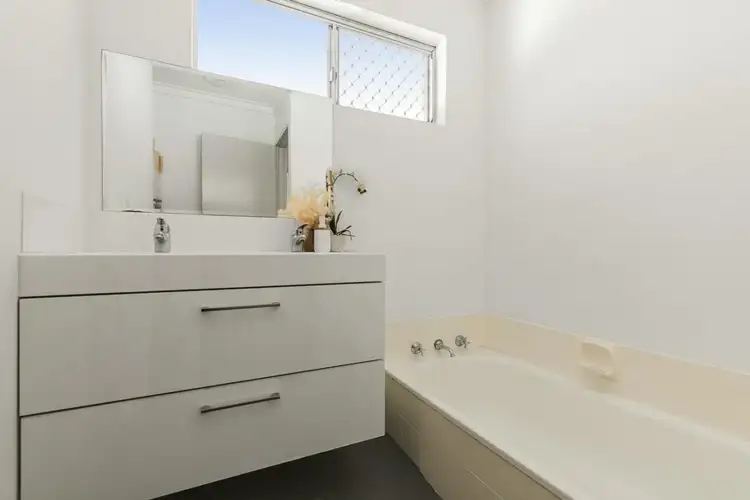 Sixth view of Homely house listing, 15 Madden Way, Parmelia WA 6167