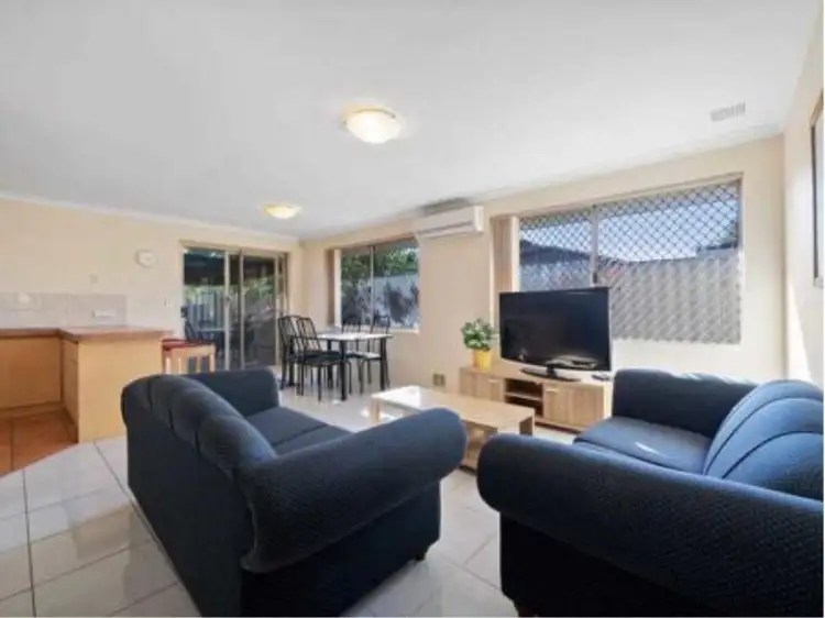 Fourth view of Homely villa listing, 1/18 Stannard Street, St James WA 6102