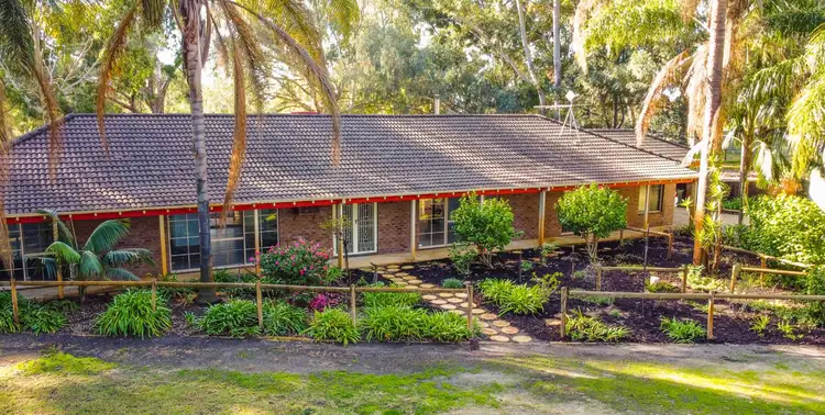 94 Blair Road, Oakford WA 6121