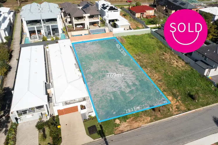 15 Northgate Street, Karrinyup WA 6018