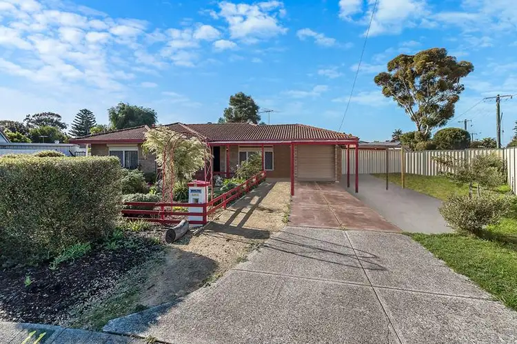 11 Lara Court, Cooloongup WA 6168