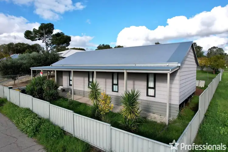 247 Wellington Street, Northam WA 6401
