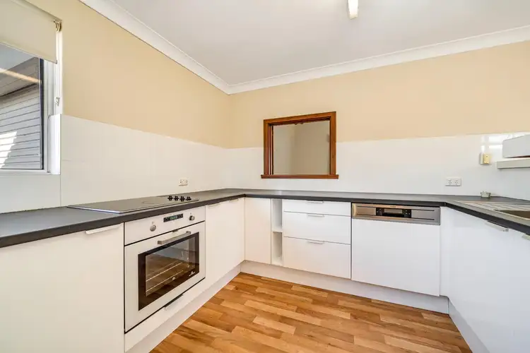 Sixth view of Homely house listing, 8 Angus Court, Duncraig WA 6023