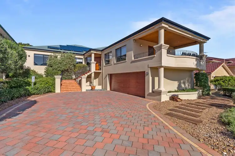 3 Rockliff Avenue, Karrinyup WA 6018