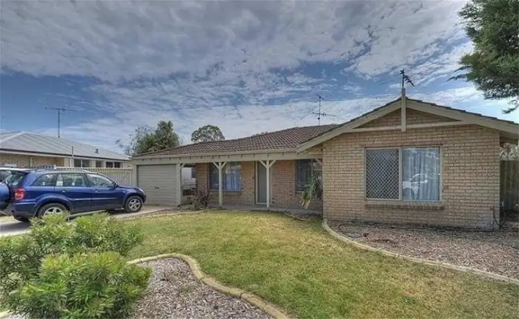 4 Lydia Place, Greenfields WA 6210