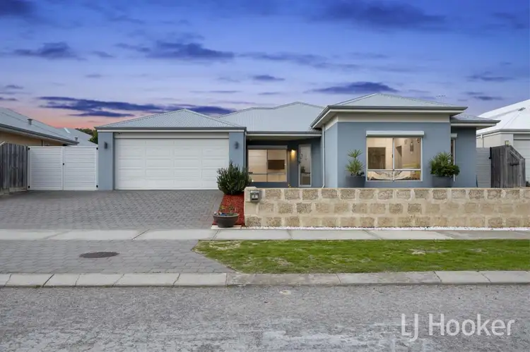 8 Lunar Street, Yanchep WA 6035