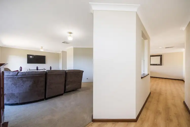 Fifth view of Homely house listing, 2 Tipuana Place, Edgewater WA 6027