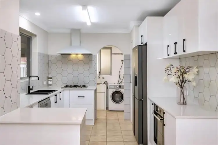 2 Wicks Street