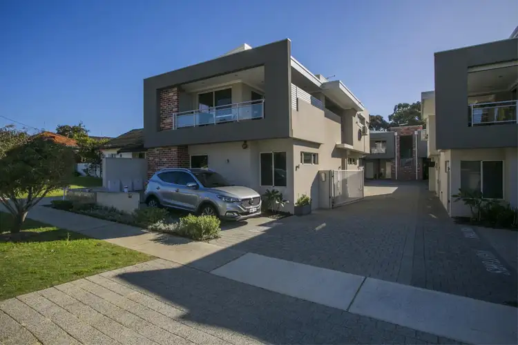 2/33 Grenville Street, Tuart Hill WA 6060