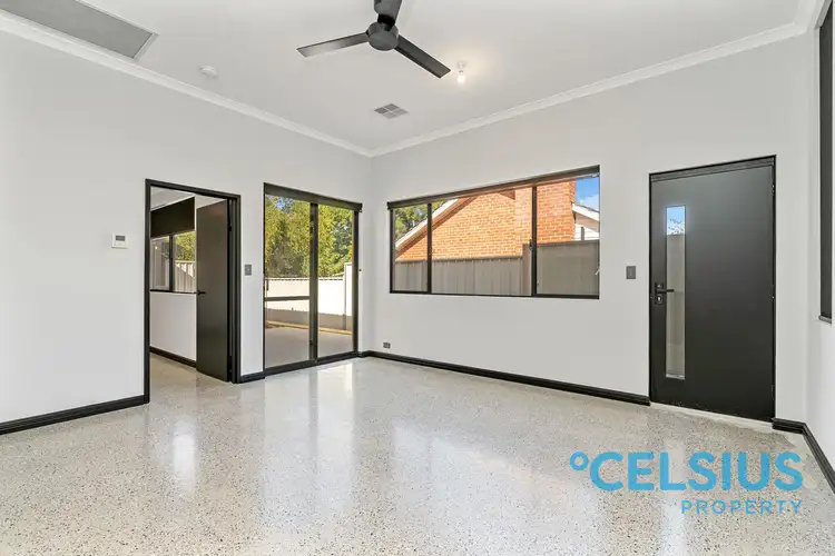 70 HIllview Terrace, St James WA 6102