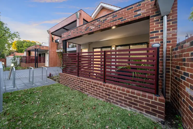 2/33 Windsor Street, Perth WA 6000