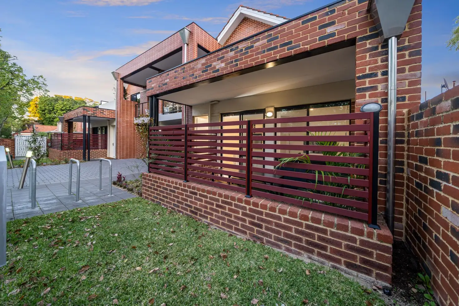 Main view of Homely unit listing, 2/33 Windsor Street, Perth WA 6000