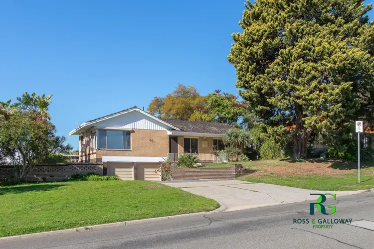 42 Westbury Crescent, Bicton WA 6157