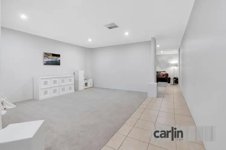 Fifth view of Homely house listing, 4 New England Vista, Aubin Grove WA 6164