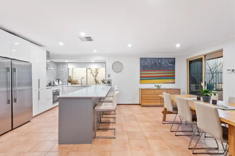 38 Mooro Drive, Mount Claremont WA 6010