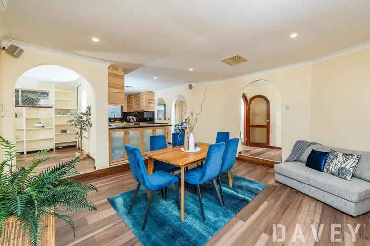17 Goollelal Drive, Kingsley WA 6026