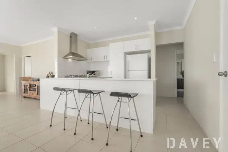 52 Kardan Drive, Yanchep WA 6035