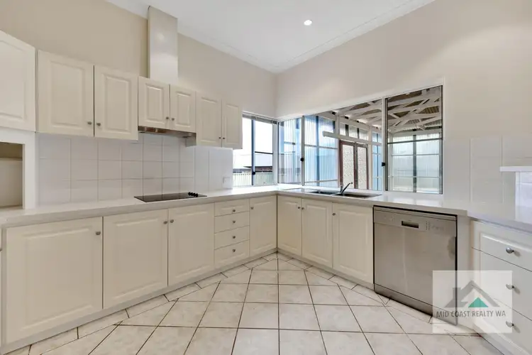 11 Seahaven View, Drummond Cove WA 6532