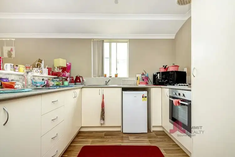 Sixth view of Homely unit listing, 18/2 Heavenly  Court, Australind WA 6233