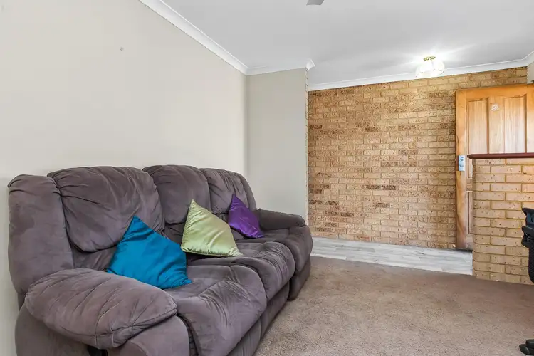 Fifth view of Homely house listing, 9 Kooden View, Leda WA 6170
