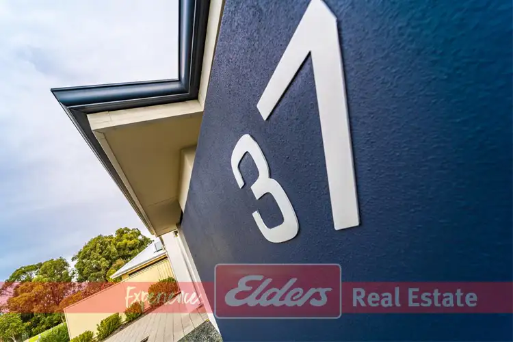 37 Wanderer Parkway, Baldivis WA 6171