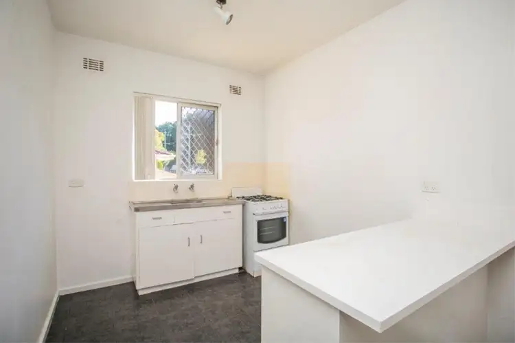 Fourth view of Homely unit listing, 1/170 Hector Street, Osborne Park WA 6017