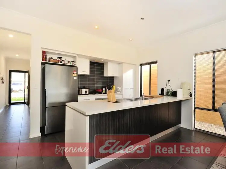 Seventh view of Homely house listing, 4/33 Kootingal  Bend, Baldivis WA 6171