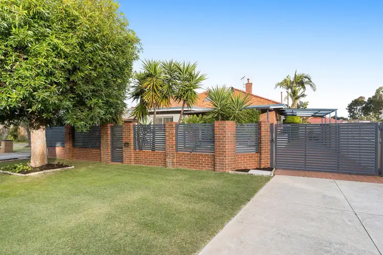 31 Araluen Street, Morley WA 6062