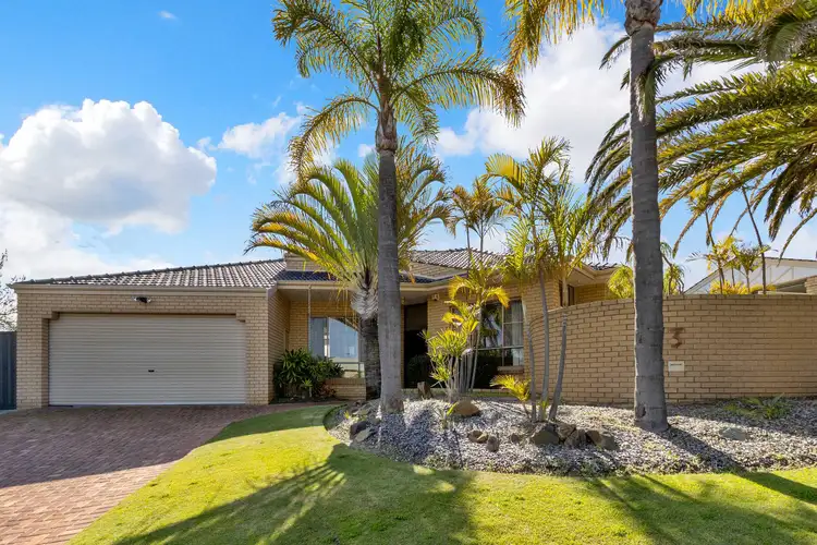 3 Stoneykirk Loop, Kingsley WA 6026