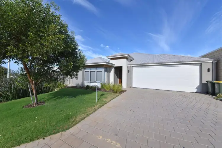 52 Danforth Cres, Alkimos WA 6038