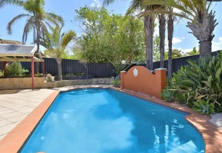 5 Coppercups Place, Halls Head WA 6210