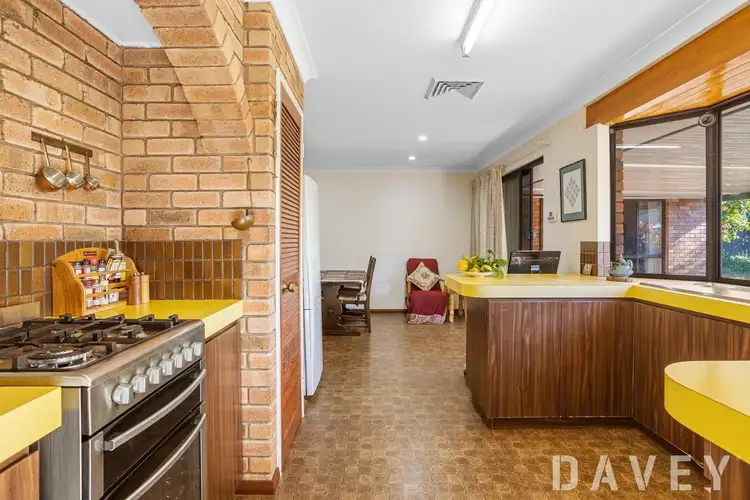Sixth view of Homely house listing, 10 Cadogan Street, Kingsley WA 6026