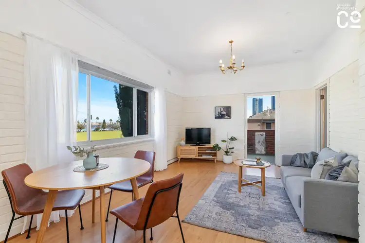 25/114 Terrace Road, Perth WA 6000