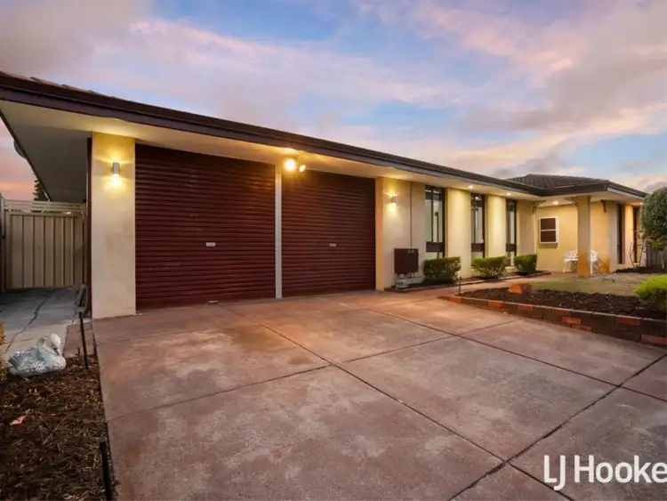25 Hughenden Drive, Thornlie WA 6108