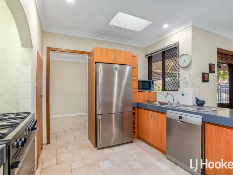 Fourth view of Homely house listing, 25 Hughenden Drive, Thornlie WA 6108