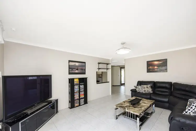 Seventh view of Homely house listing, 47 Excalibur Circle, Camillo WA 6111