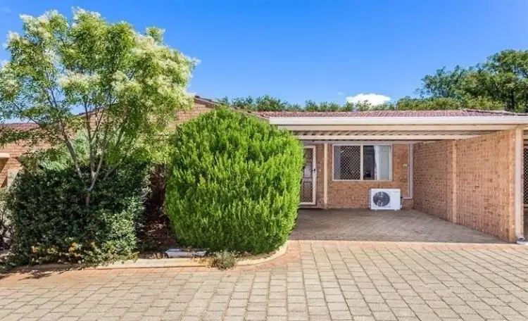 3/4 Page Road, Kelmscott WA 6111