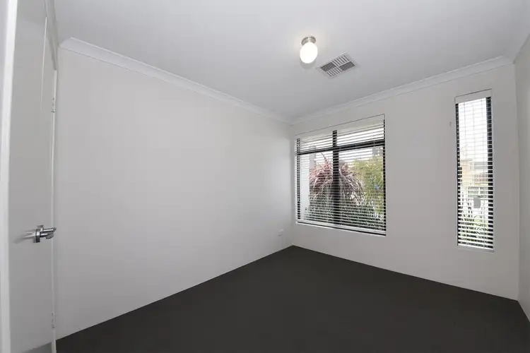 Fifth view of Homely house listing, 46 Vitrinella Ave, Jindalee WA 6036