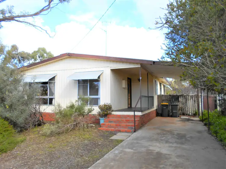 9 Todd  Street, Katanning WA 6317