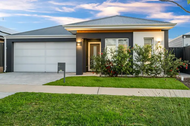 46 Serpentine Drive, South Guildford WA 6055