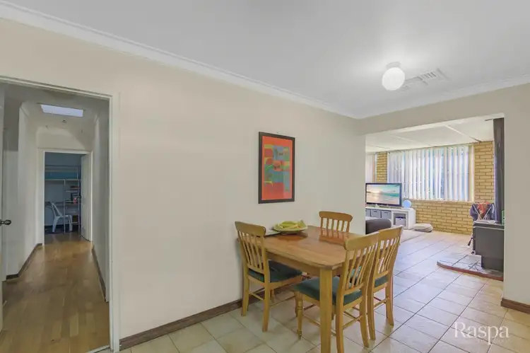 Seventh view of Homely house listing, 2 Kerun Court, Armadale WA 6112