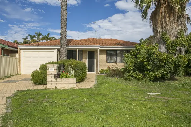 2a Eastleigh Loop, Currambine WA 6028